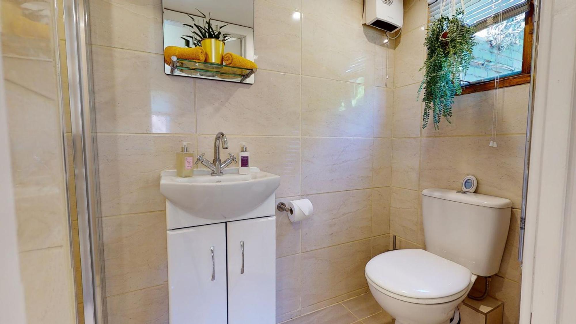 Cosy 1 Bed Garden Lodge Close To Nottingham City Centre - Free Parking & Wifi Екстериор снимка